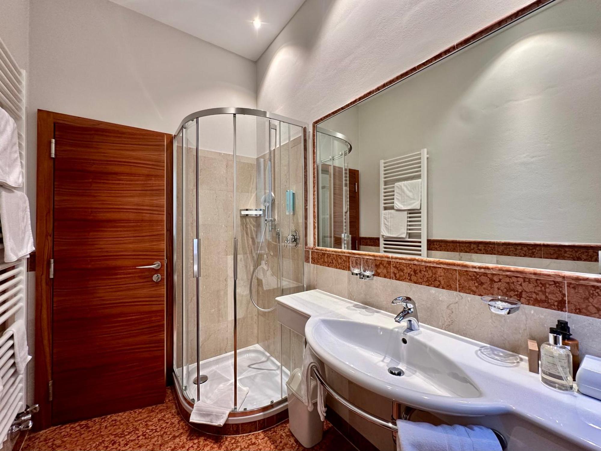 Windsor & Hotel 4*